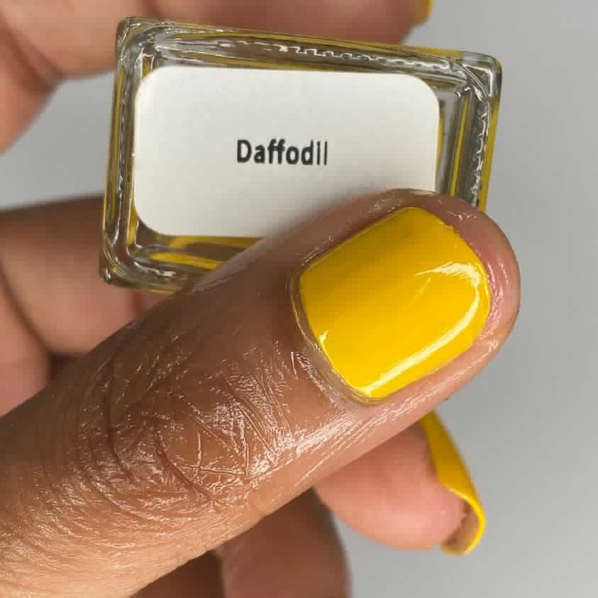 Daffodil Breathable Nail Polish - Image 9