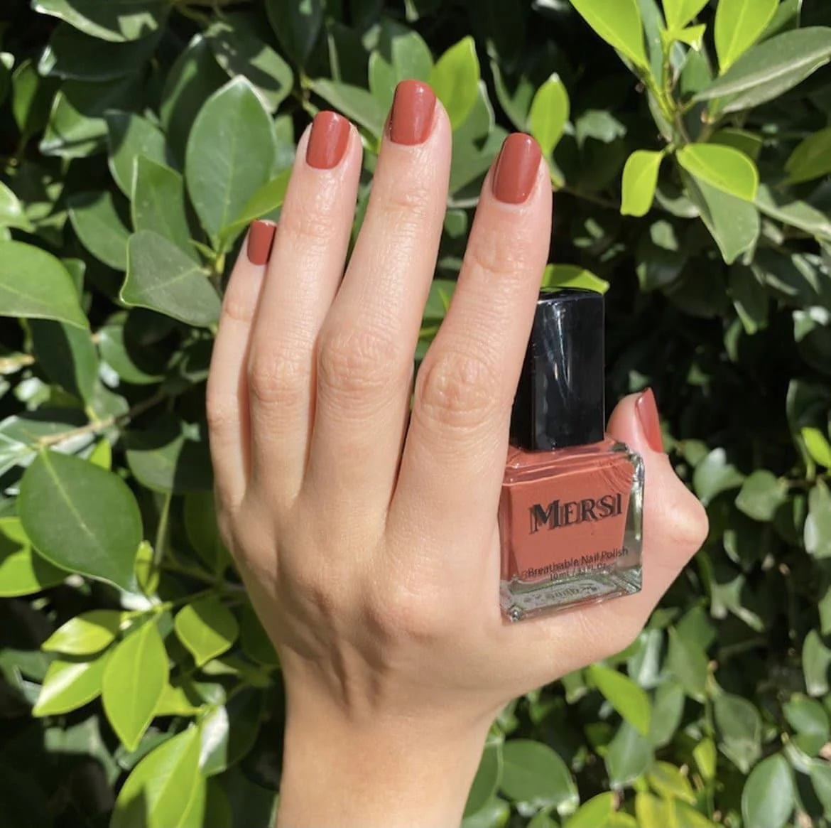 Fly Geyser Halal Nail Polish Breathable 10ML - Image 3